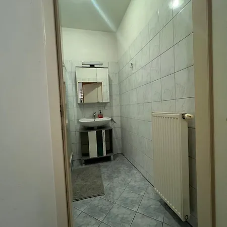 Cozy Apartment Geidorf With Free Parking Apartament